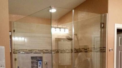 Custom Glass Shower Photo